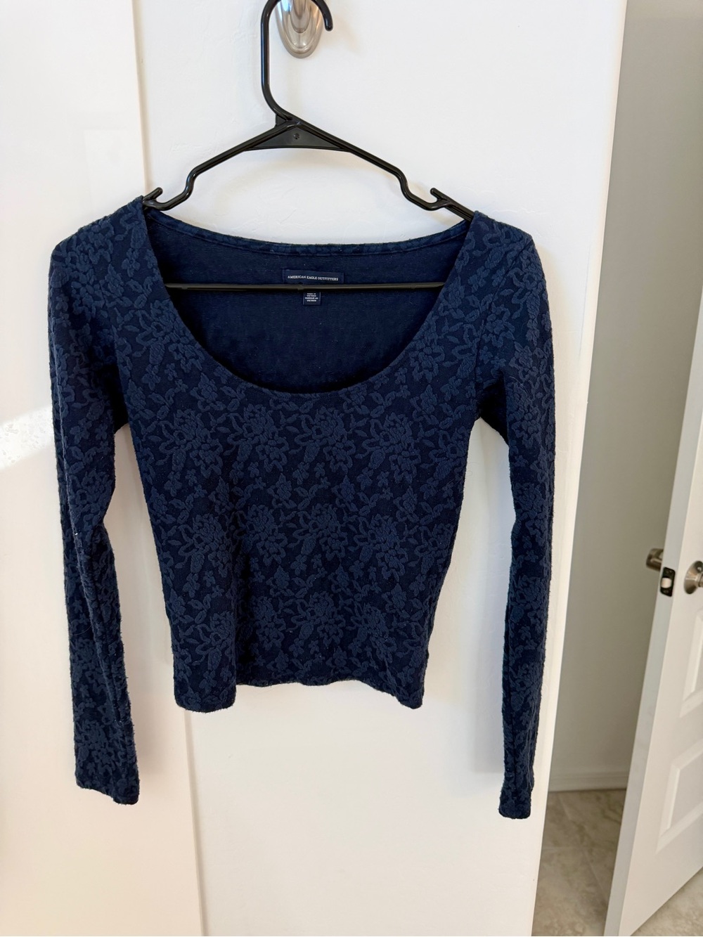 American Eagle Outfitters Navy Floral Lace Long Sleeve Scoop Top